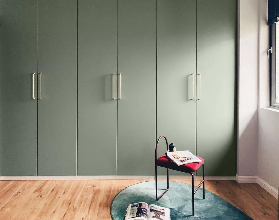 北京110㎡老房翻新，中古家具+元?dú)饩G植，寸寸都是高級(jí)感