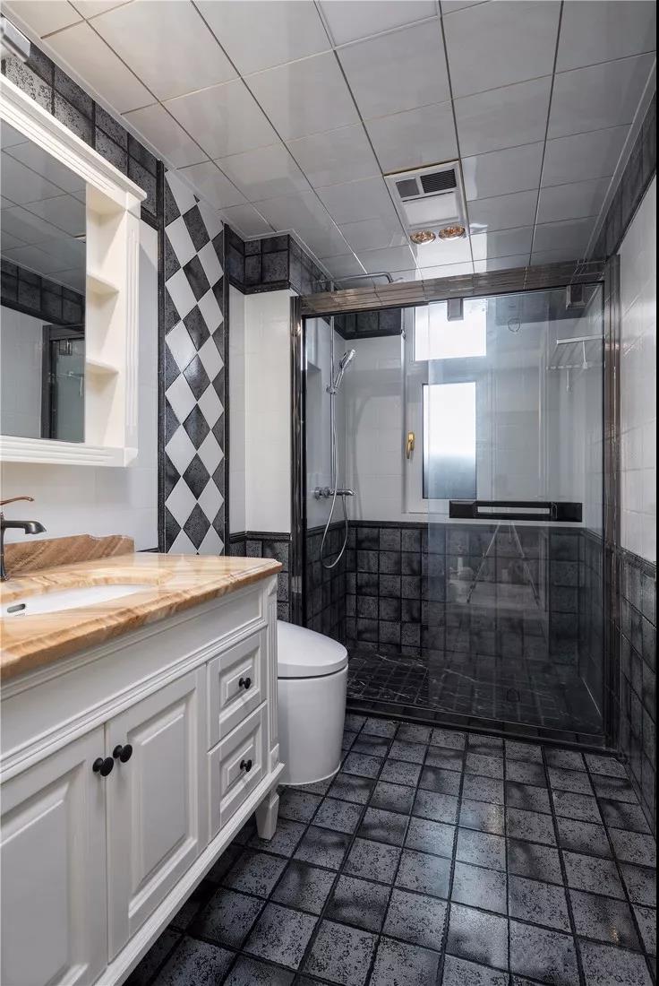 成都145㎡美式高級灰大宅，享受幸福的羅馬假日	