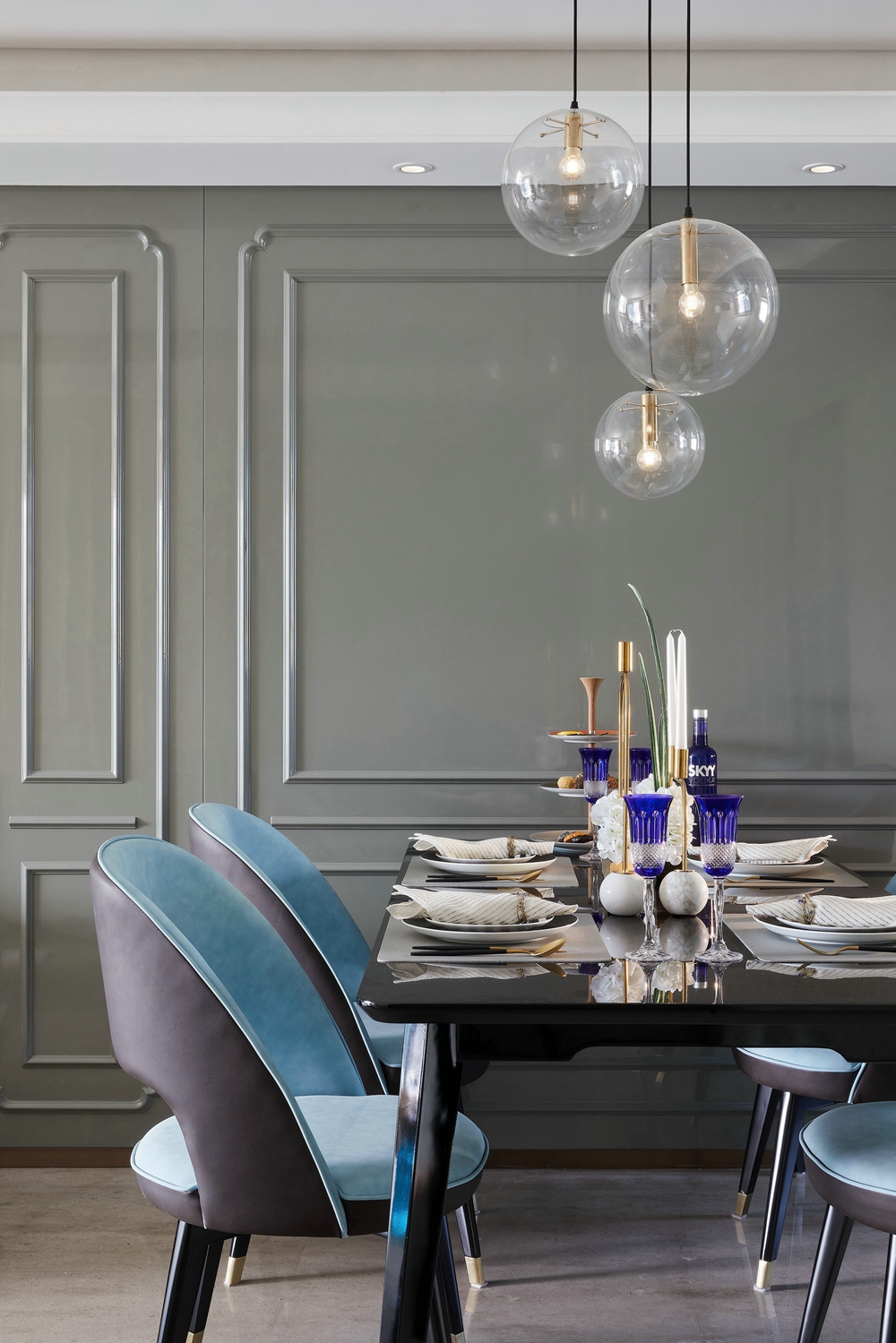 看完鄰居家輕奢風(fēng)背景墻，簡(jiǎn)直想把我家大白墻砸了