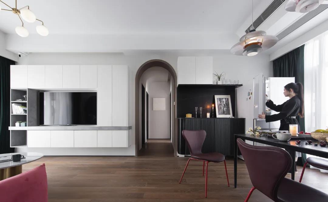 憑啥她家異形戶還有衣帽間和2衛3室，完勝高級豪宅！