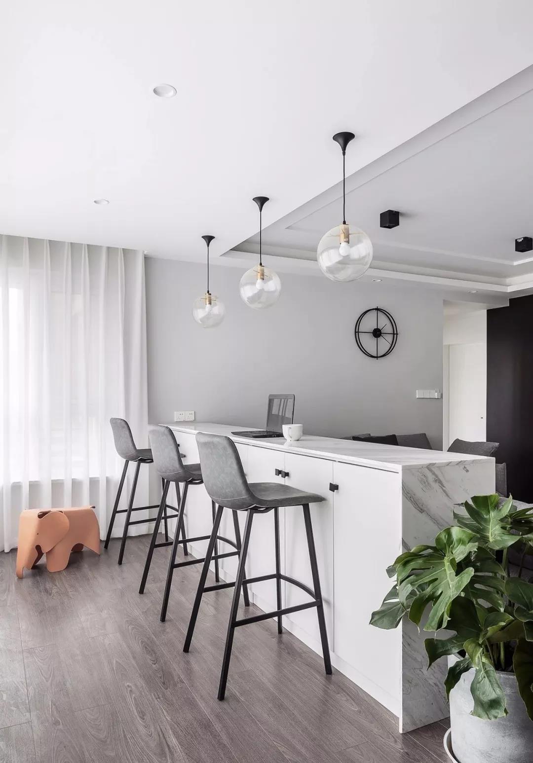 婆婆直呼受不了，次臥讓一半空間給主臥，咋想的？