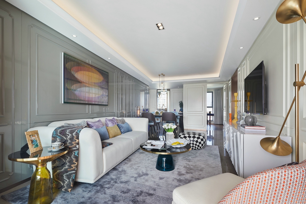 看完鄰居家輕奢風(fēng)背景墻，簡(jiǎn)直想把我家大白墻砸了