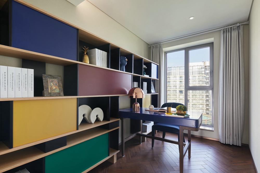 看完鄰居家輕奢風(fēng)背景墻，簡(jiǎn)直想把我家大白墻砸了