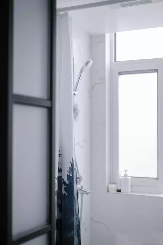 老婆要在主臥裝陽(yáng)臺(tái)，一開(kāi)始我和她吵，完工后道歉了