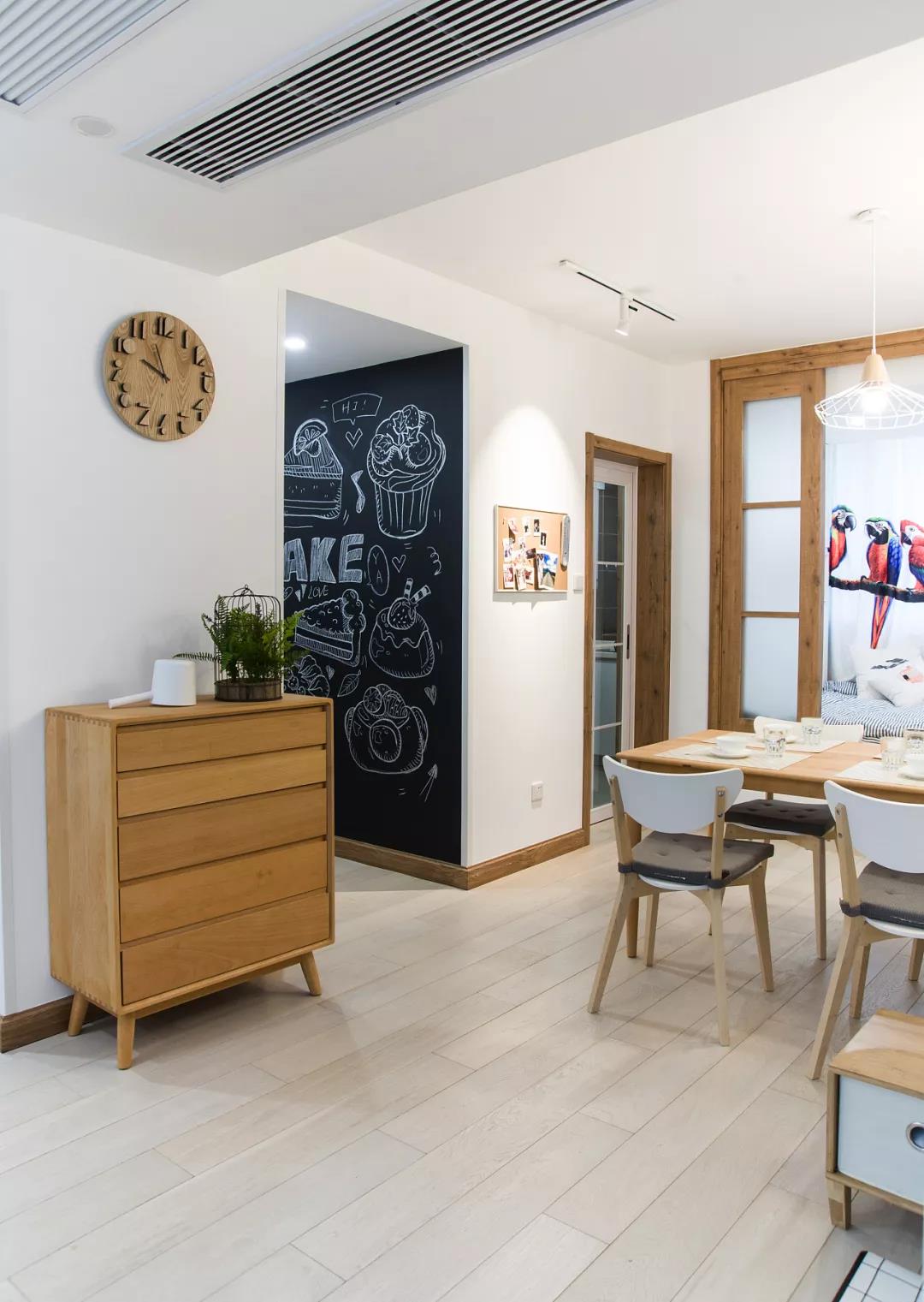 客廳塞進陽光房，走廊裝成涂鴉墻，這是什么神仙設計？！