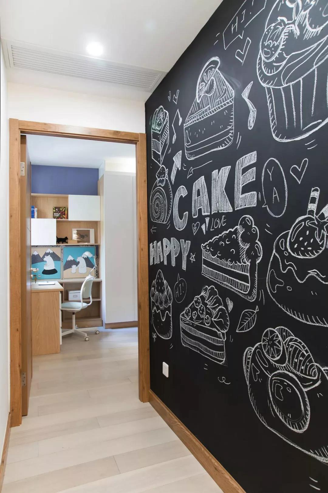 客廳塞進陽光房，走廊裝成涂鴉墻，這是什么神仙設計？！