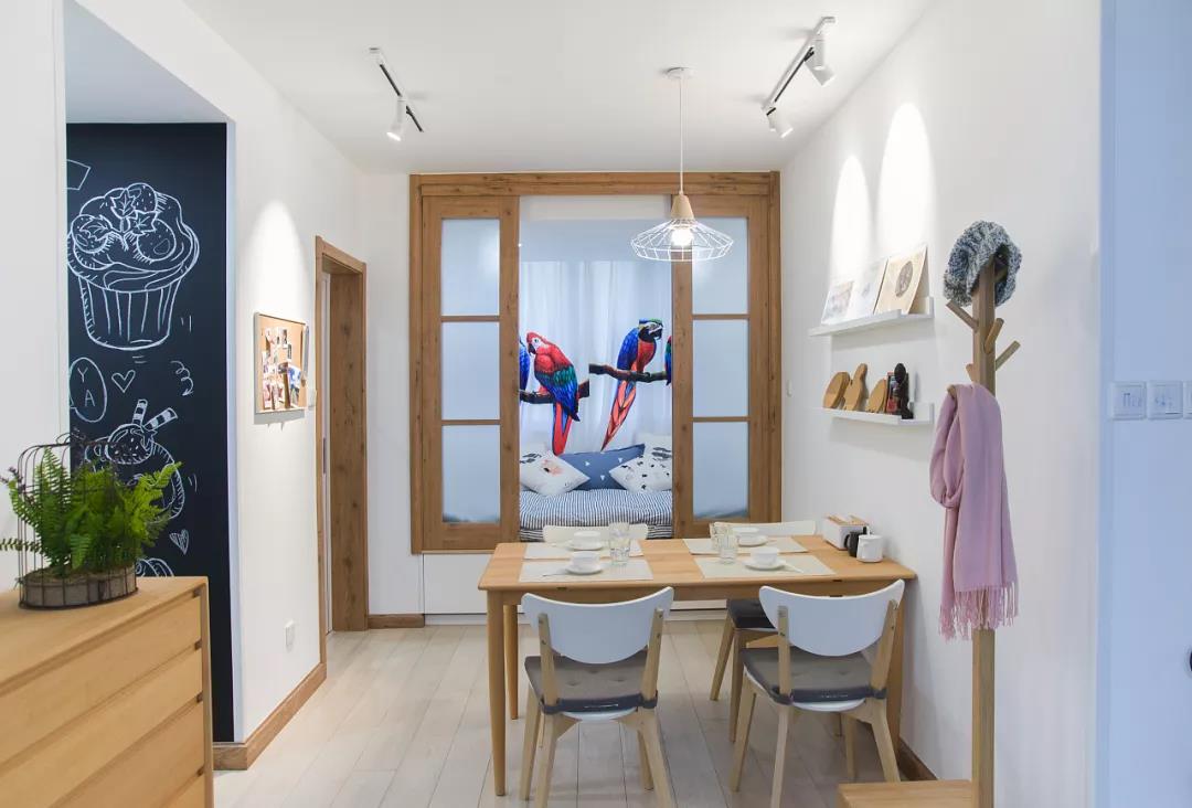 客廳塞進陽光房，走廊裝成涂鴉墻，這是什么神仙設計？！