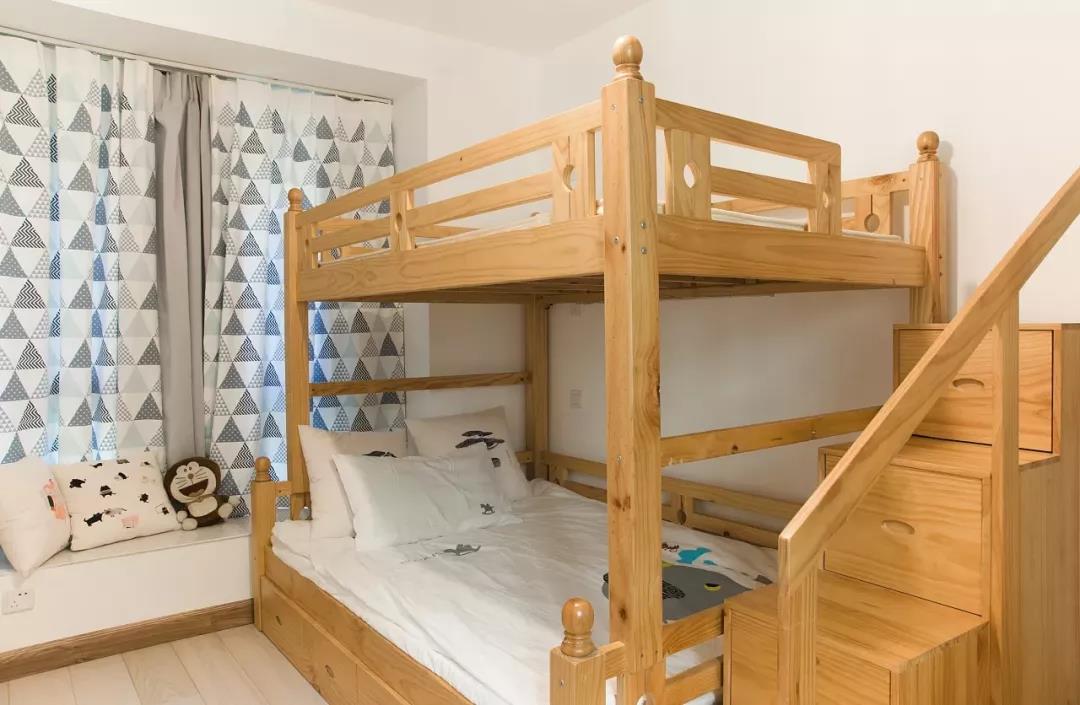 客廳塞進陽光房，走廊裝成涂鴉墻，這是什么神仙設計？！