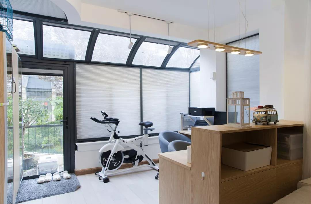 客廳塞進陽光房，走廊裝成涂鴉墻，這是什么神仙設計？！