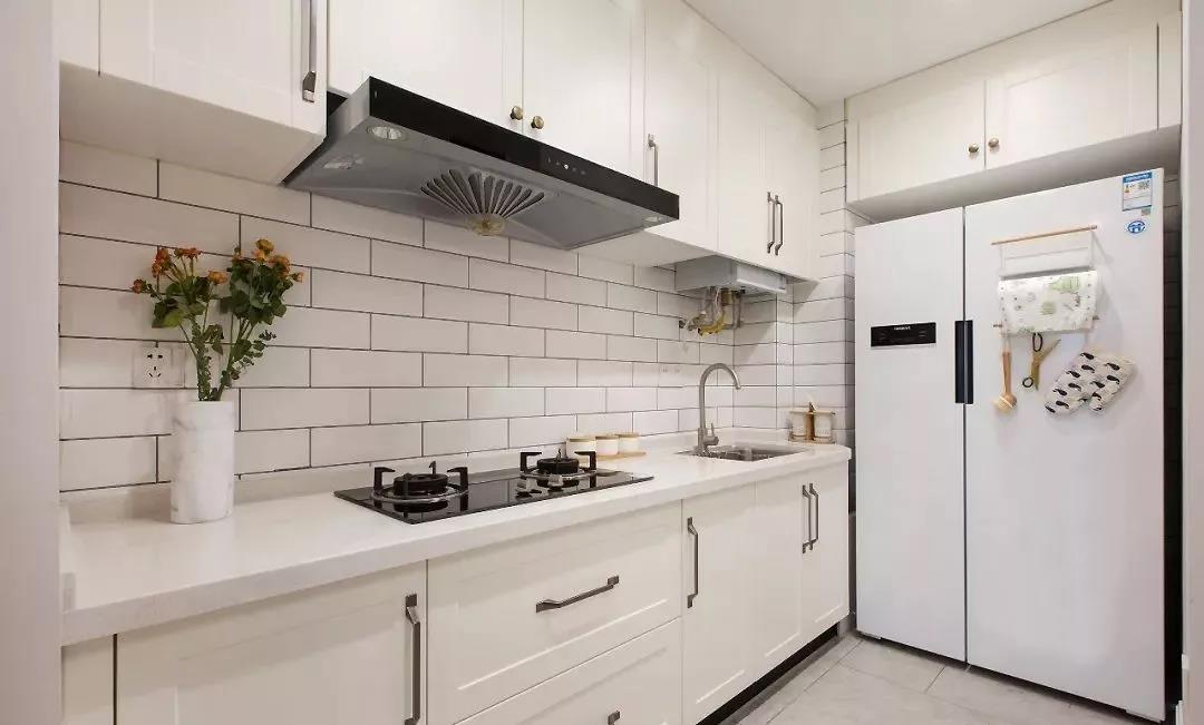 衣帽間內(nèi)藏書房，這套成都95㎡美式婚房，給滿分！