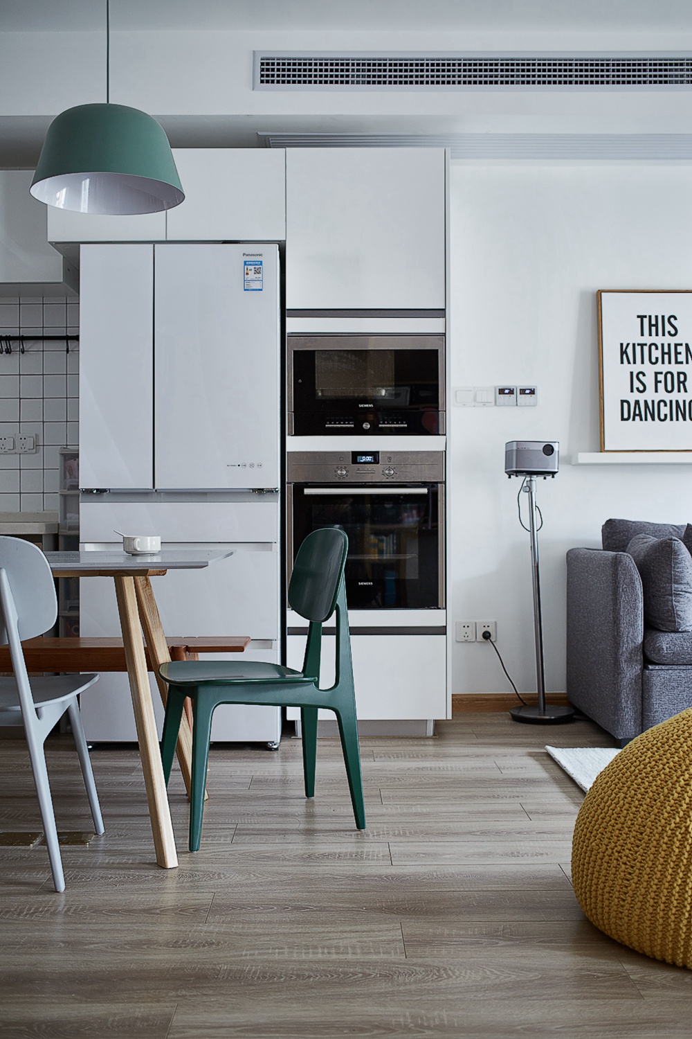 堅持給家做“減法”，140㎡完工高級不過時！ 