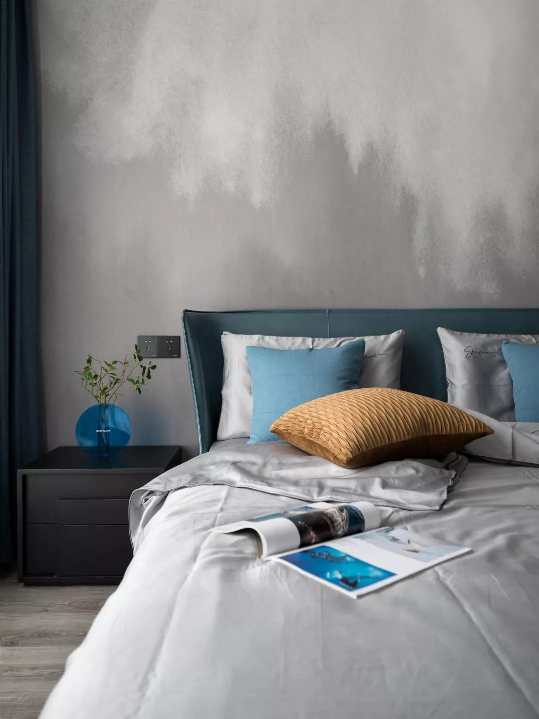 深圳夫妻買下97㎡老房，客廳隔出書房，不砸墻也能大變樣