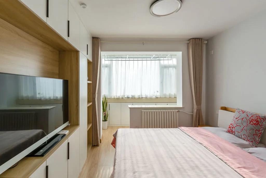 武漢83㎡老破小爆改，動靜分區(qū)+立體收納，這個家成功改頭換面！