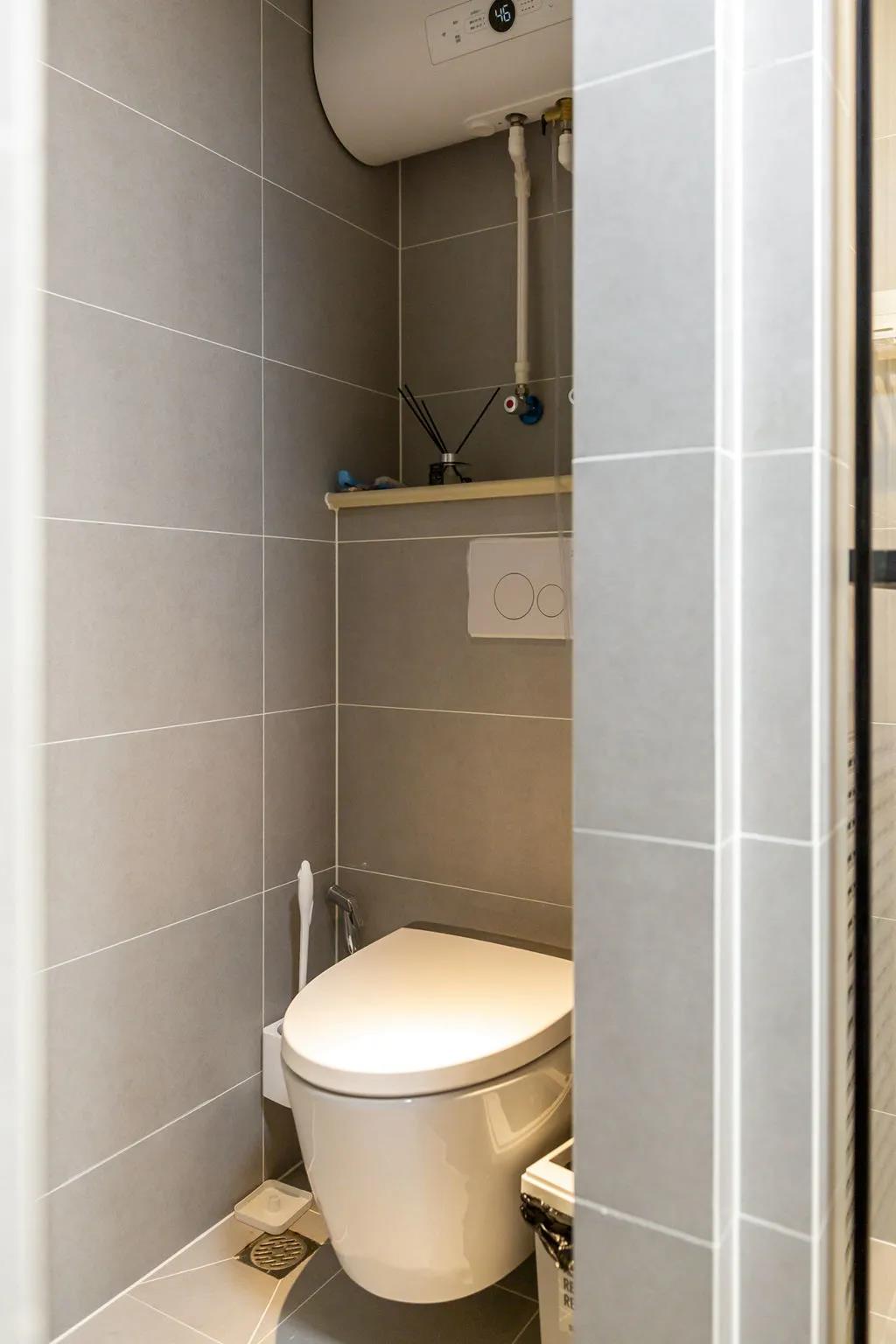 武漢83㎡老破小爆改，動靜分區(qū)+立體收納，這個家成功改頭換面！