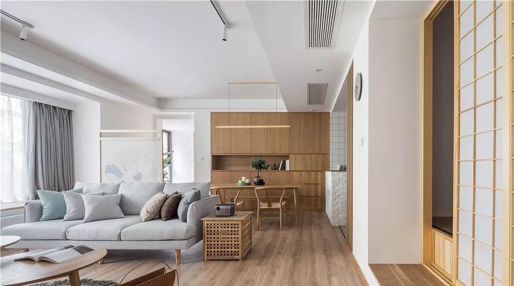 成都105㎡原木二人居|家庭影院、客廳飄窗、獨(dú)立茶室，清新又精致！