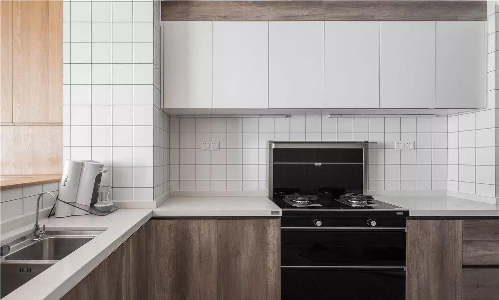 成都105㎡原木二人居|家庭影院、客廳飄窗、獨(dú)立茶室，清新又精致！