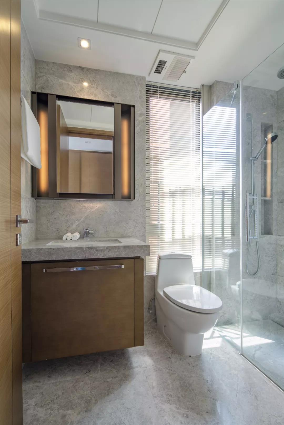 西安教師花12萬打造文藝三居，陽臺綠植＋整面墻書柜，超實用！