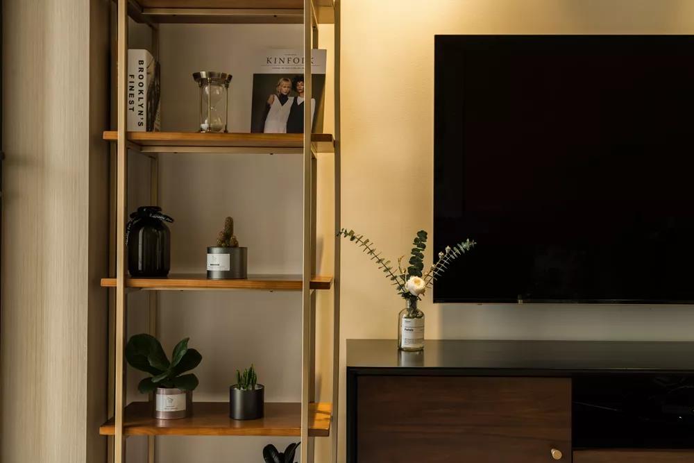 上海屋主買下89㎡，慵懶復(fù)古風(fēng)+3米長衣柜，裝出大宅范兒