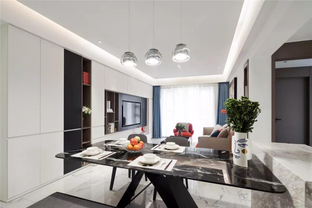 上海寶媽攜二娃翻新100㎡老洋房，裝出大宅氣度