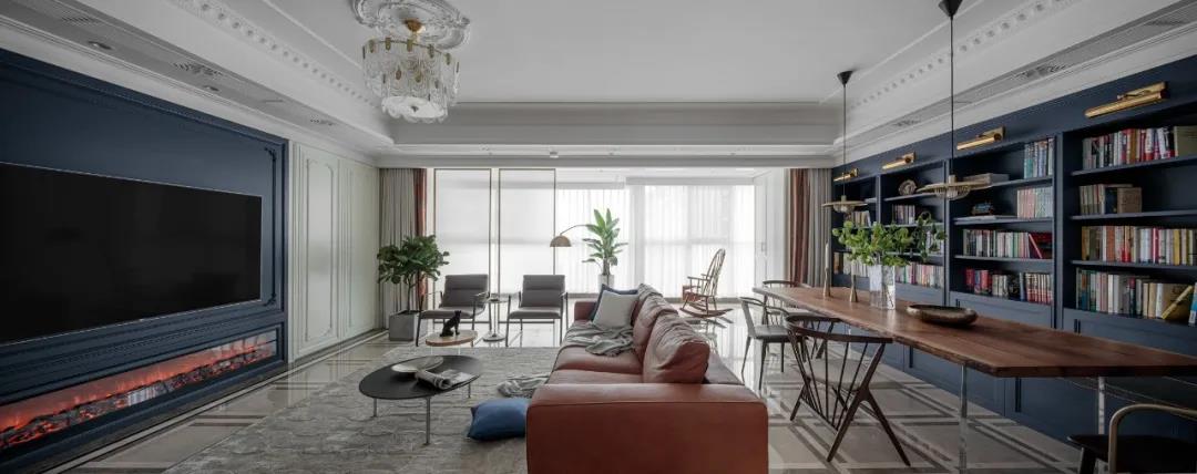 她家“客廳餐廳書房”各自獨(dú)立，又完美融合