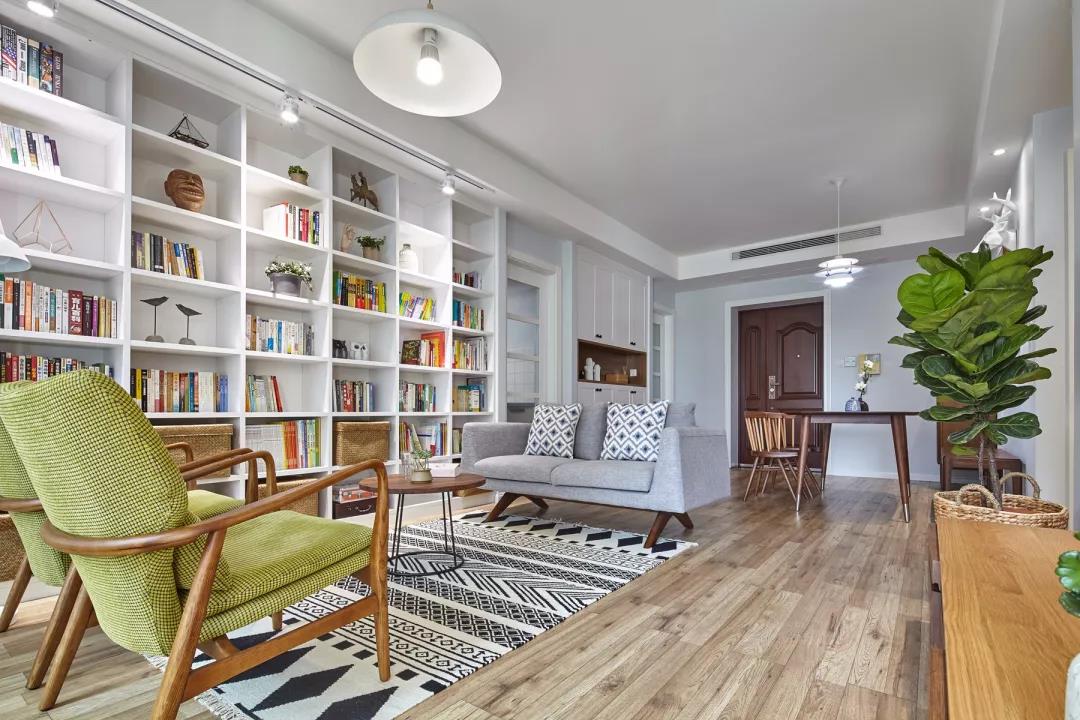 客廳變“圖書館”，陽臺變“觀景茶室”，這個家超仙氣！