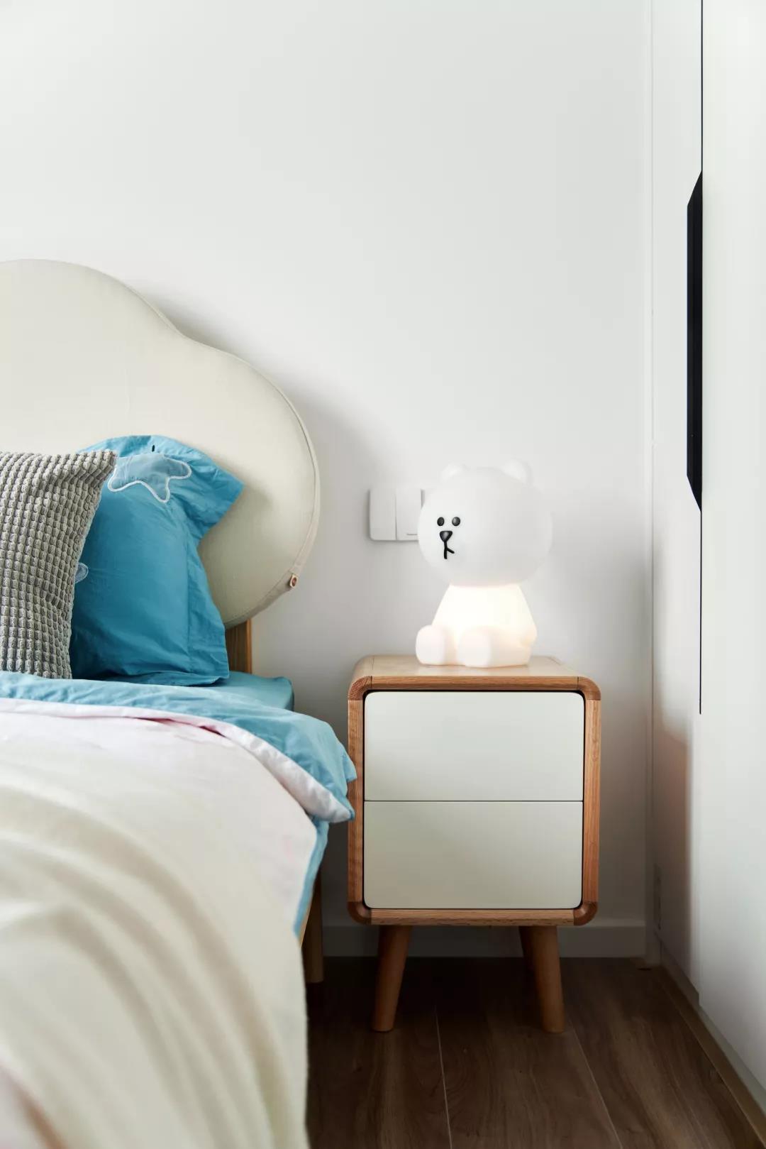 上海寶媽攜二娃翻新100㎡老洋房，裝出大宅氣度