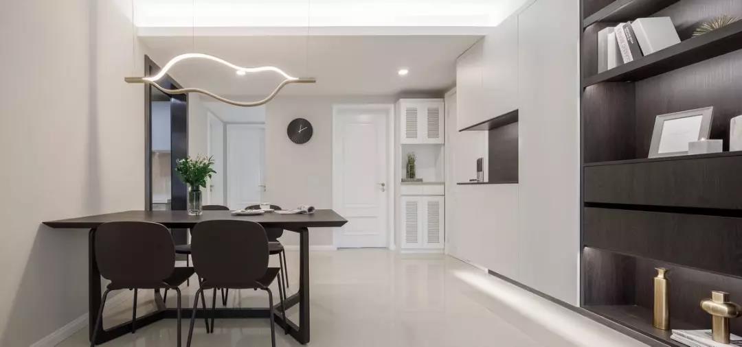 京城118㎡舊房翻新入住一家五口，智能家居提升生活品質