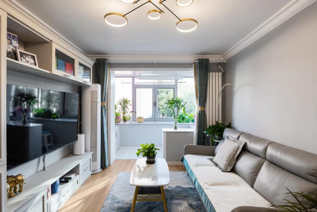 80㎡九十年代老房裝修，主臥變多功能大客廳，“整容級”改造超驚艷！	