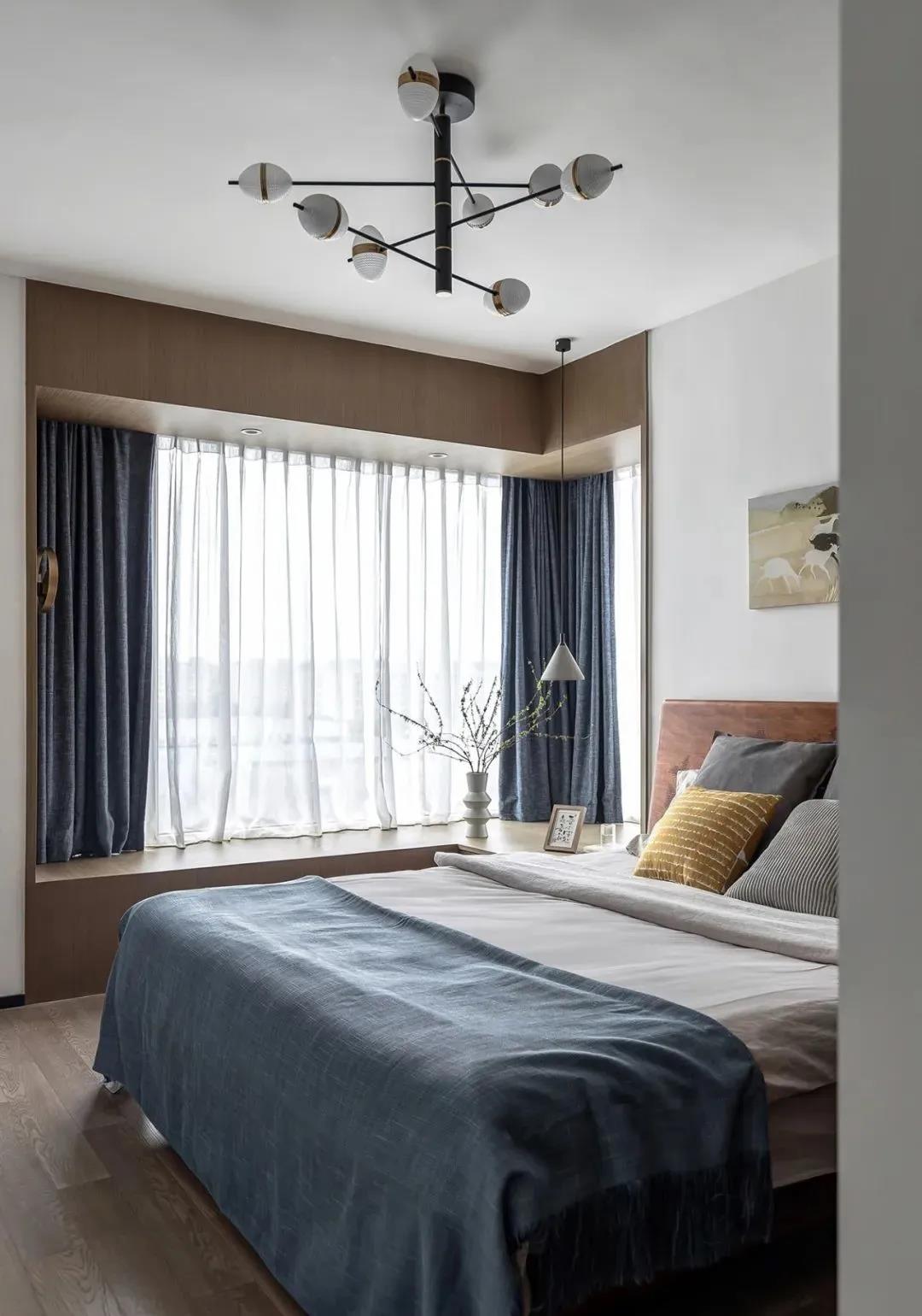 客廳去電視變墻柜+家庭影院，115㎡像住大別墅！