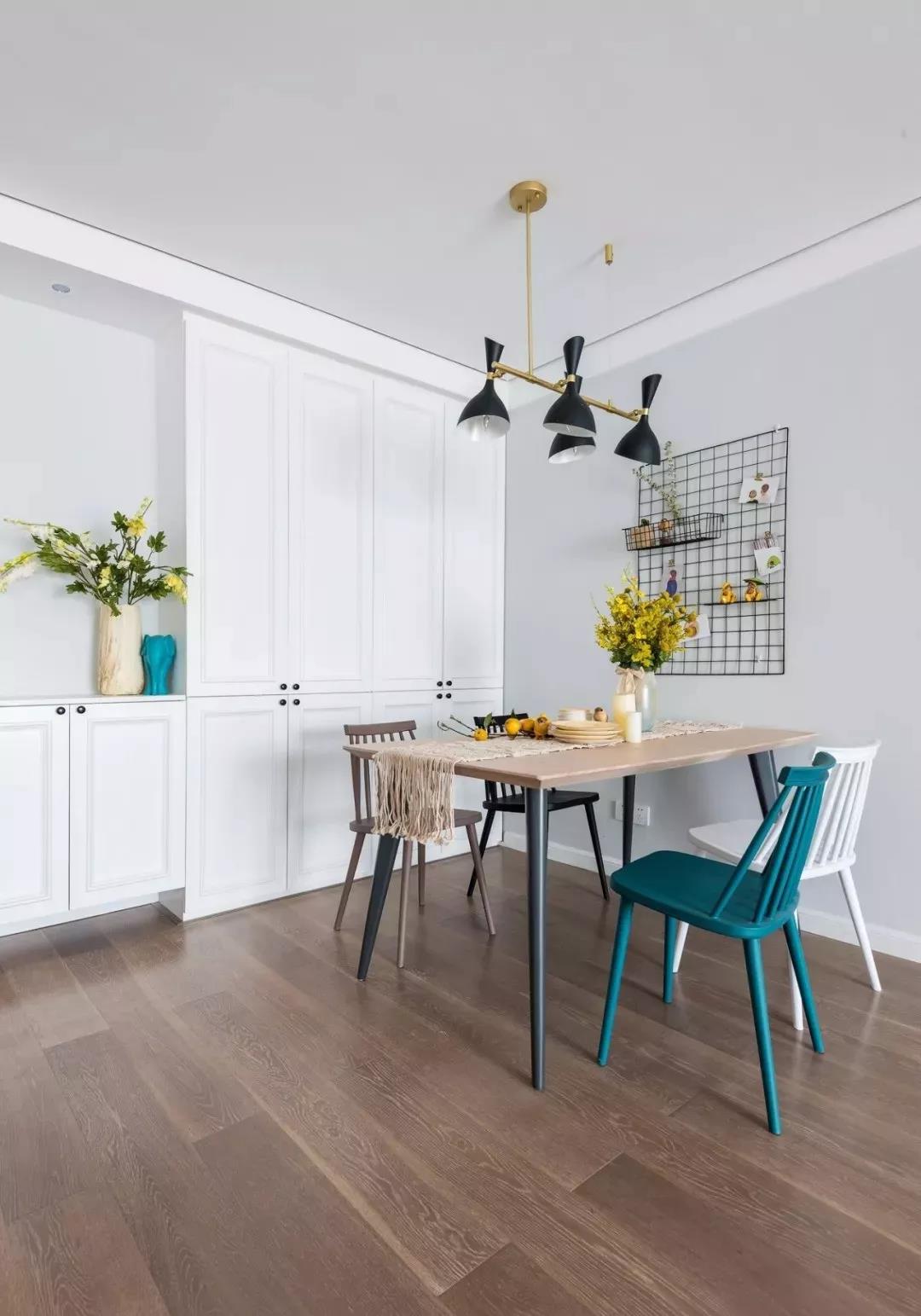 陽臺露營+餐廳賞花，這套天津112㎡學區房真會玩！