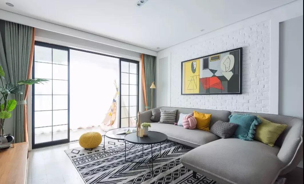 陽臺露營+餐廳賞花，這套天津112㎡學區房真會玩！