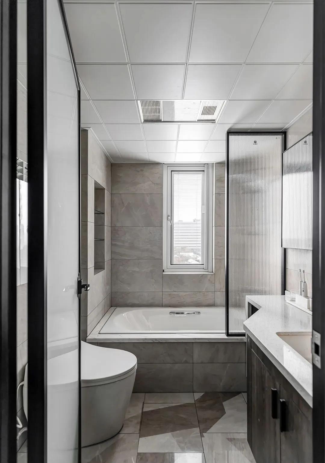 客廳去電視變墻柜+家庭影院，115㎡像住大別墅！