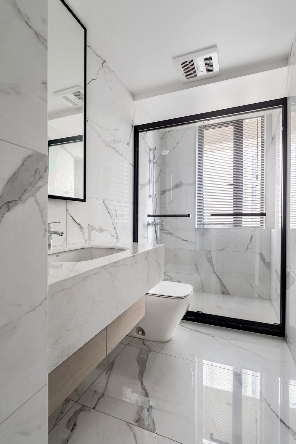 深圳夫妻改造120㎡，定制收納柜+榻榻米書房，這個家超精致