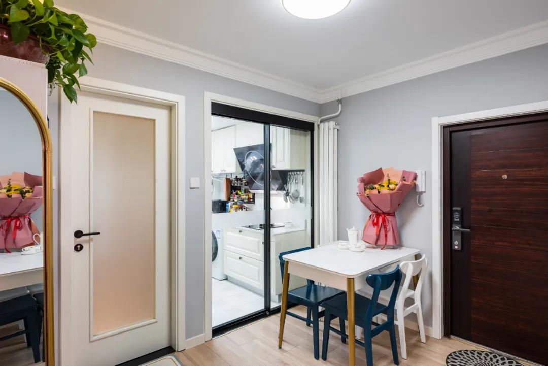 80㎡九十年代老房裝修，主臥變多功能大客廳，“整容級”改造超驚艷！	