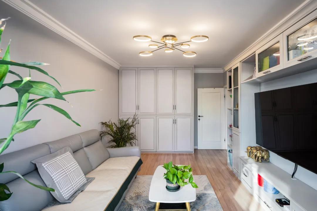 80㎡九十年代老房裝修，主臥變多功能大客廳，“整容級”改造超驚艷！	