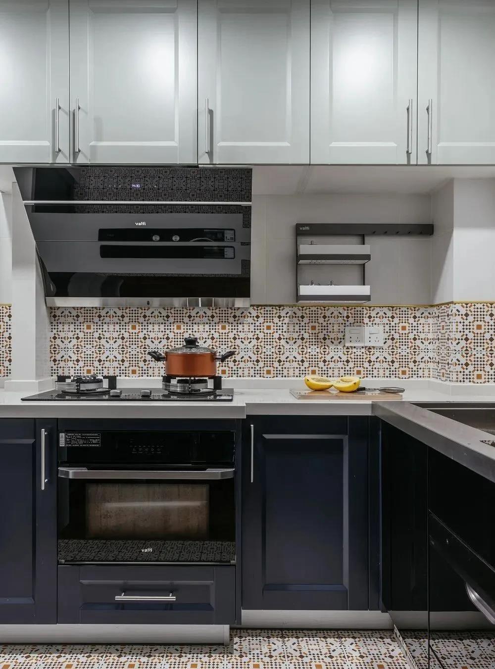 90后夫妻“高級定制”輕復(fù)古風(fēng)，才裝好就圈粉無數(shù)