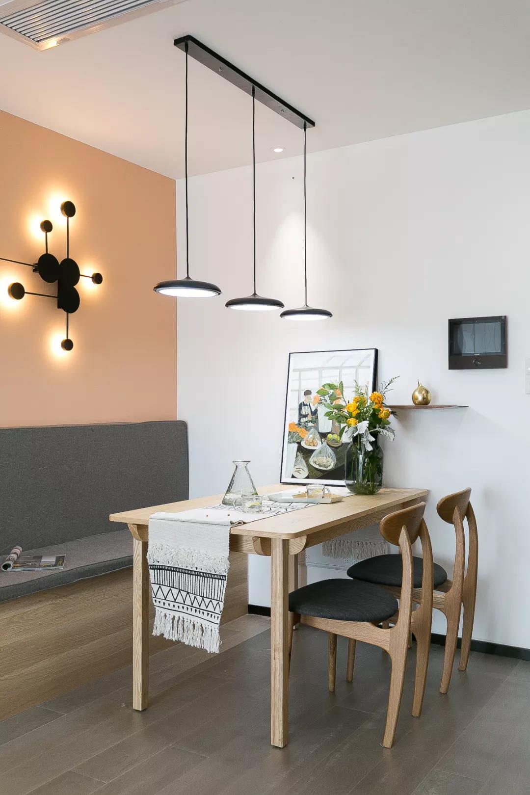 全屋收納+卡座+吧臺，我家72㎡小兩居又美又颯