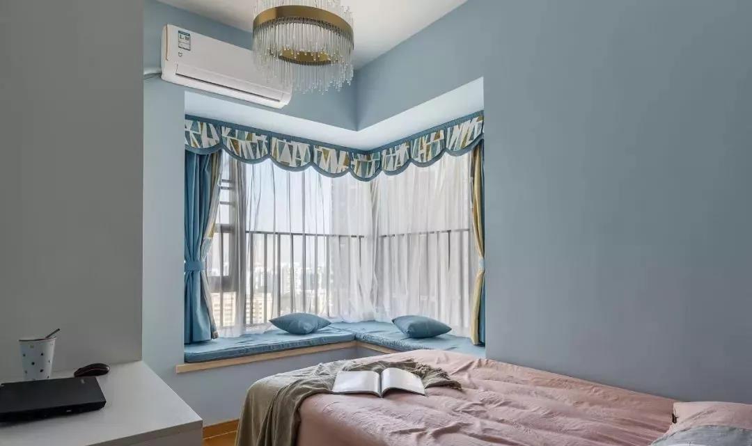 南昌夫妻巧用藍(lán)色裝出99㎡輕奢三室兩廳，太美了！