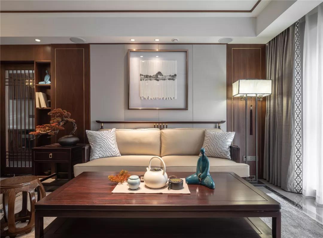 女兒送退休爸媽140㎡養(yǎng)老宅，鄰居都夸品味好