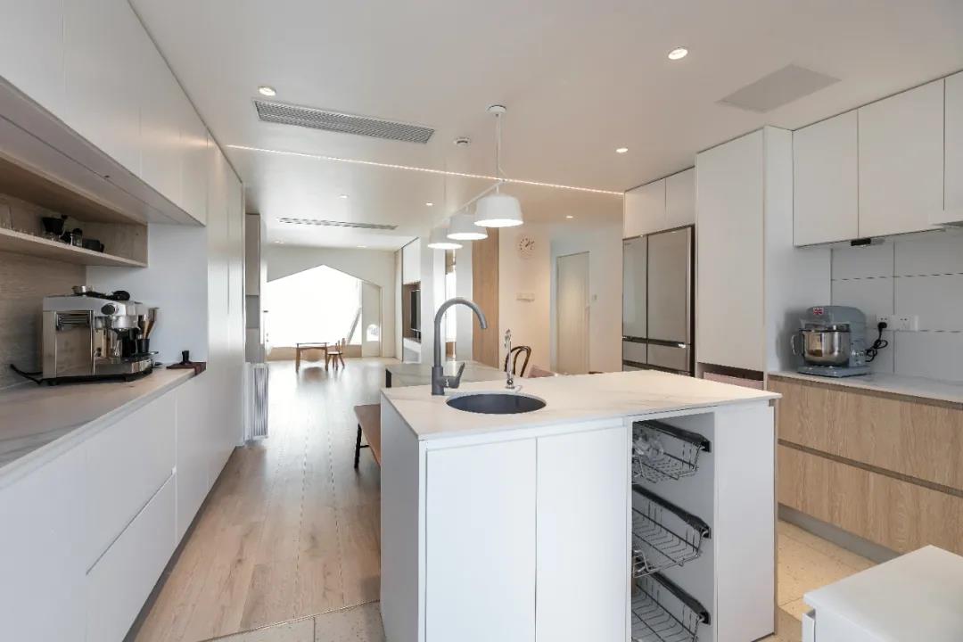 110㎡樹(shù)屋親子宅，定制收納柜，空間多到用不完！