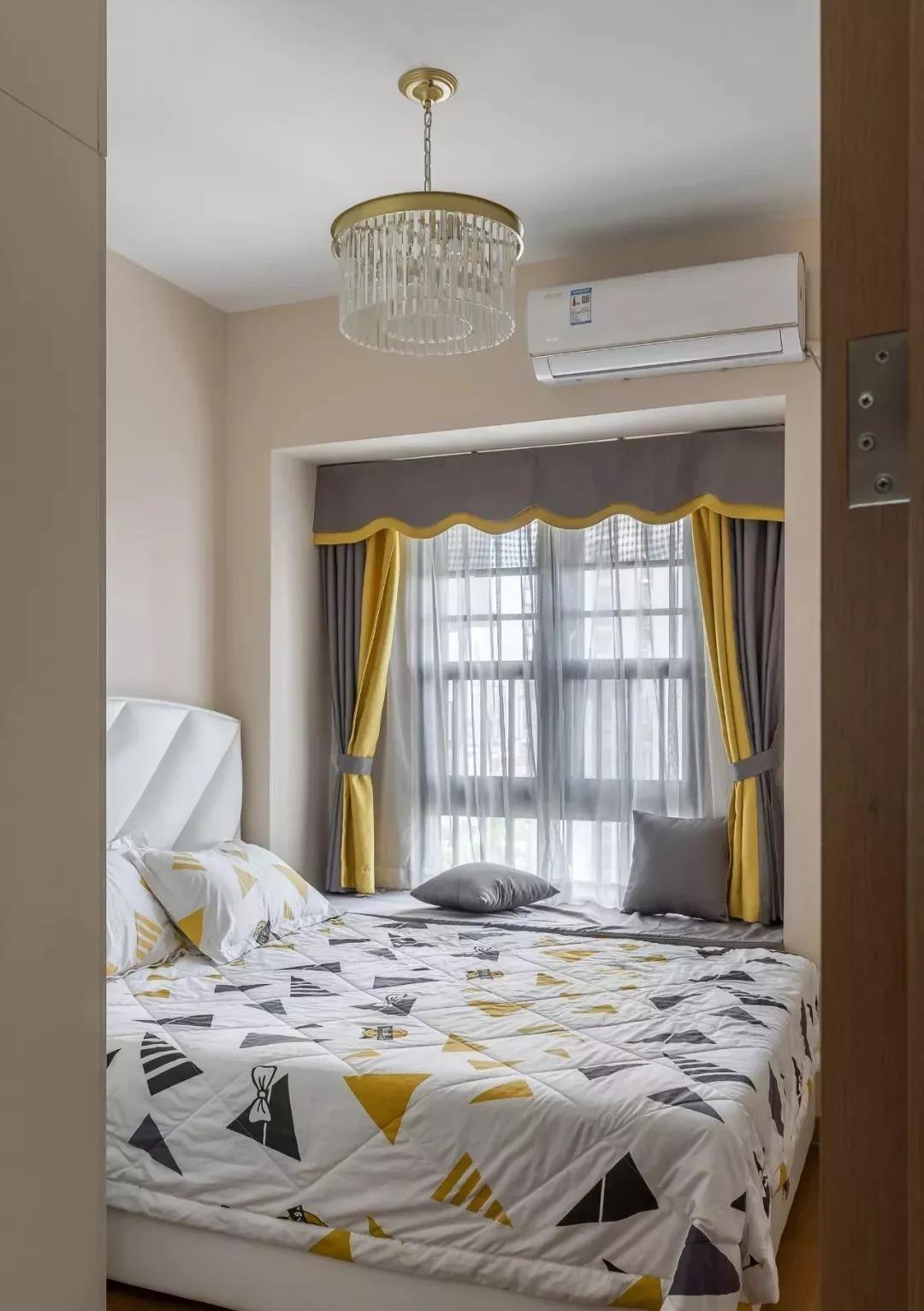 南昌夫妻巧用藍(lán)色裝出99㎡輕奢三室兩廳，太美了！