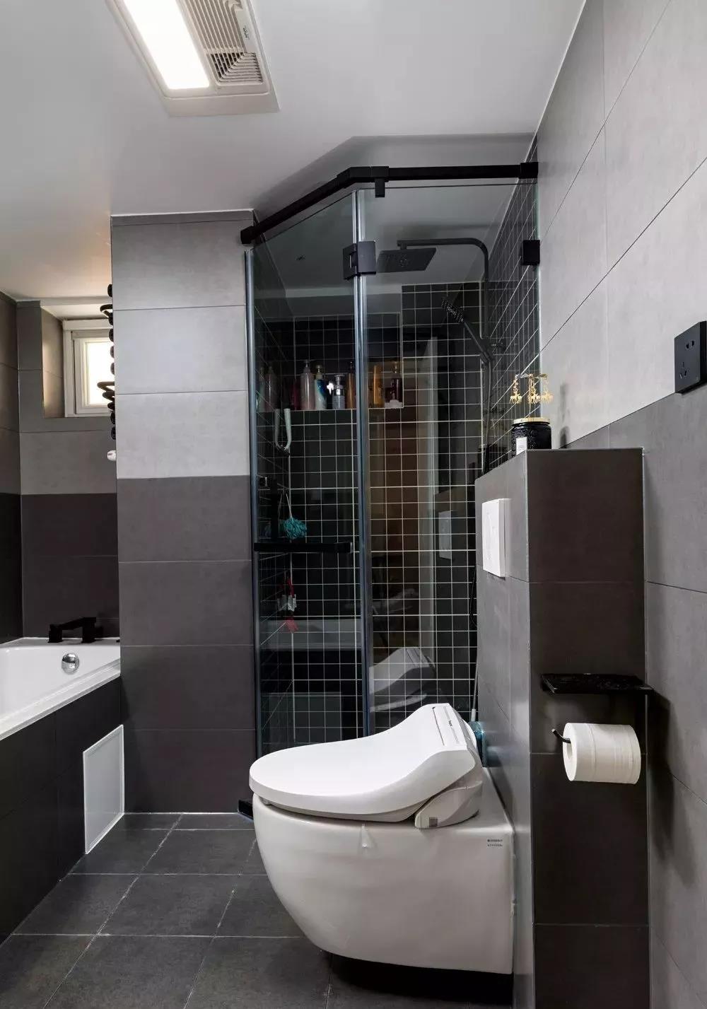 收納電視墻+超大衣帽間，這空間妙用術(shù)果斷收藏！