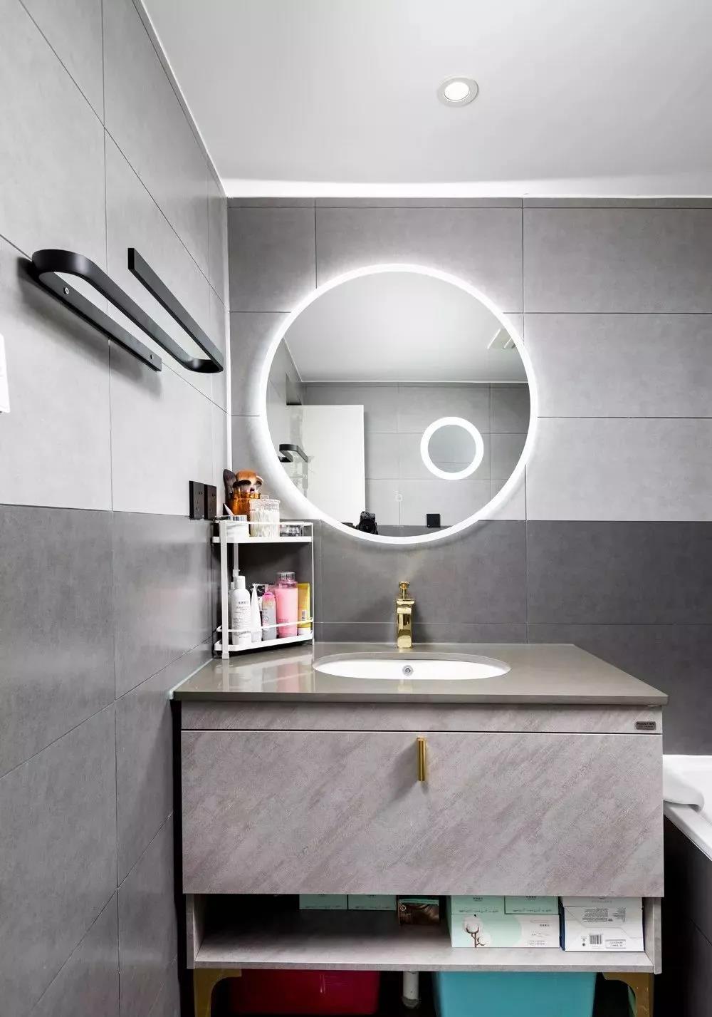 收納電視墻+超大衣帽間，這空間妙用術(shù)果斷收藏！