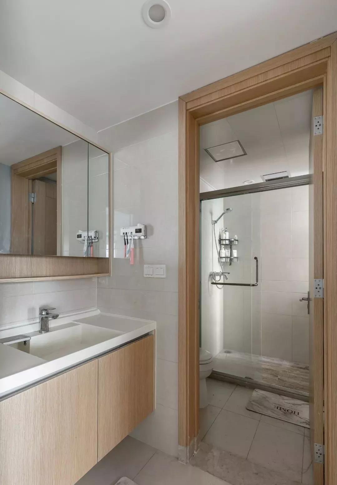 南昌夫妻巧用藍(lán)色裝出99㎡輕奢三室兩廳，太美了！