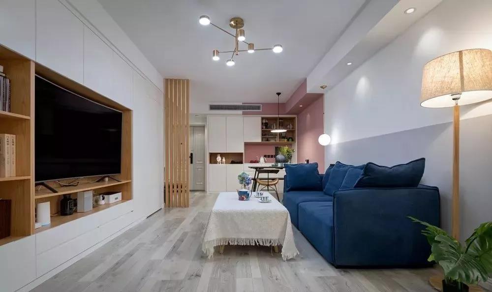 收納電視墻+超大衣帽間，這空間妙用術(shù)果斷收藏！