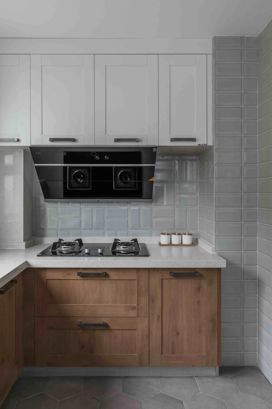 忍不住曬曬她家120㎡新房，全屋定制落地壁柜，超能裝！