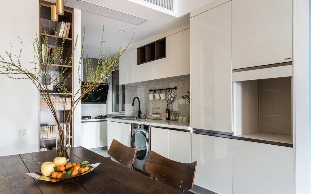 60㎡老破小改造，變身優(yōu)雅耐看的時髦公寓！