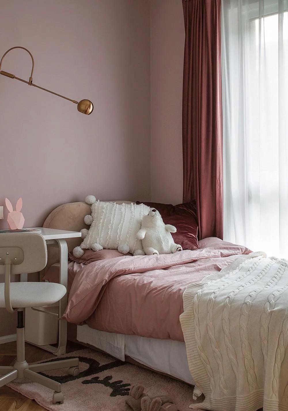 客廳去電視化，78㎡三口之家書墻+休閑吧，好看又實用