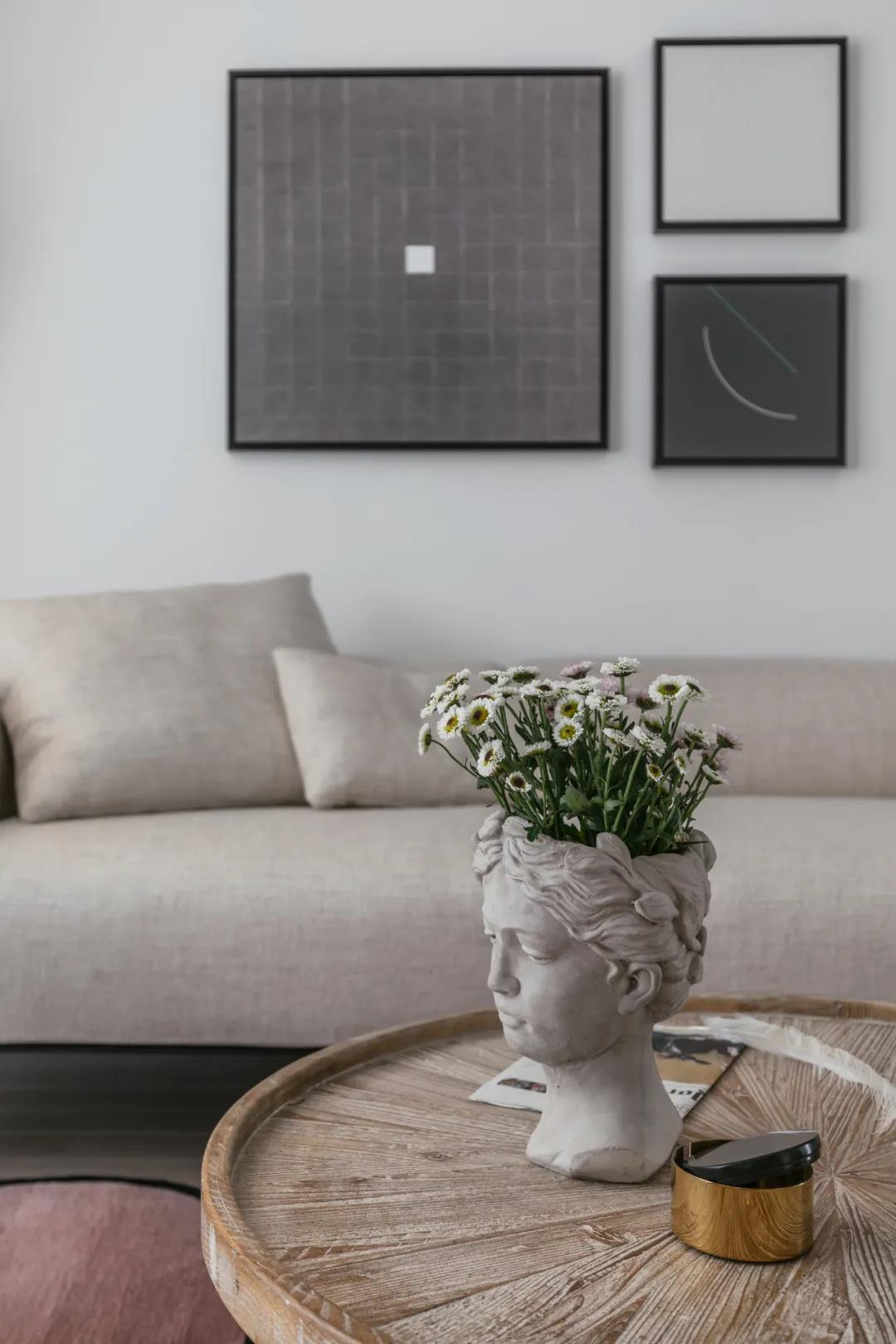 忍不住曬曬她家120㎡新房，全屋定制落地壁柜，超能裝！