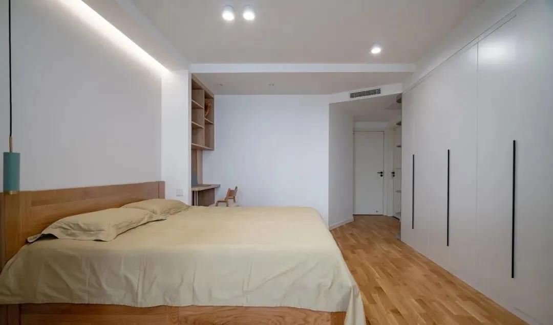 一家四口大容量日系小清新之家，把圖書(shū)館搬回家	